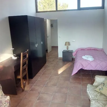 Holiday Carretera Ledesma - 2 公寓 *